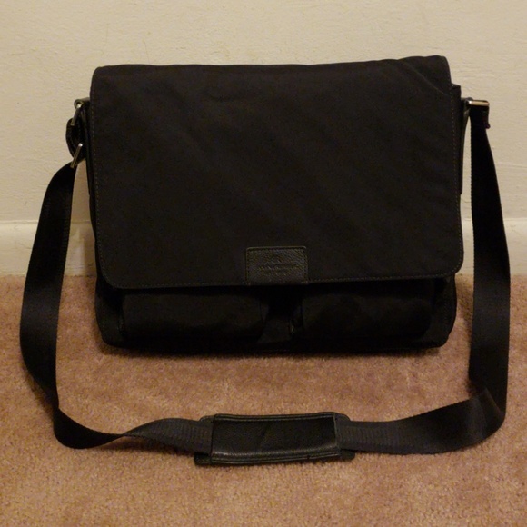 Banana Republic Bags Banana Republic Black Nylon Leather Messenger Bag Poshmark